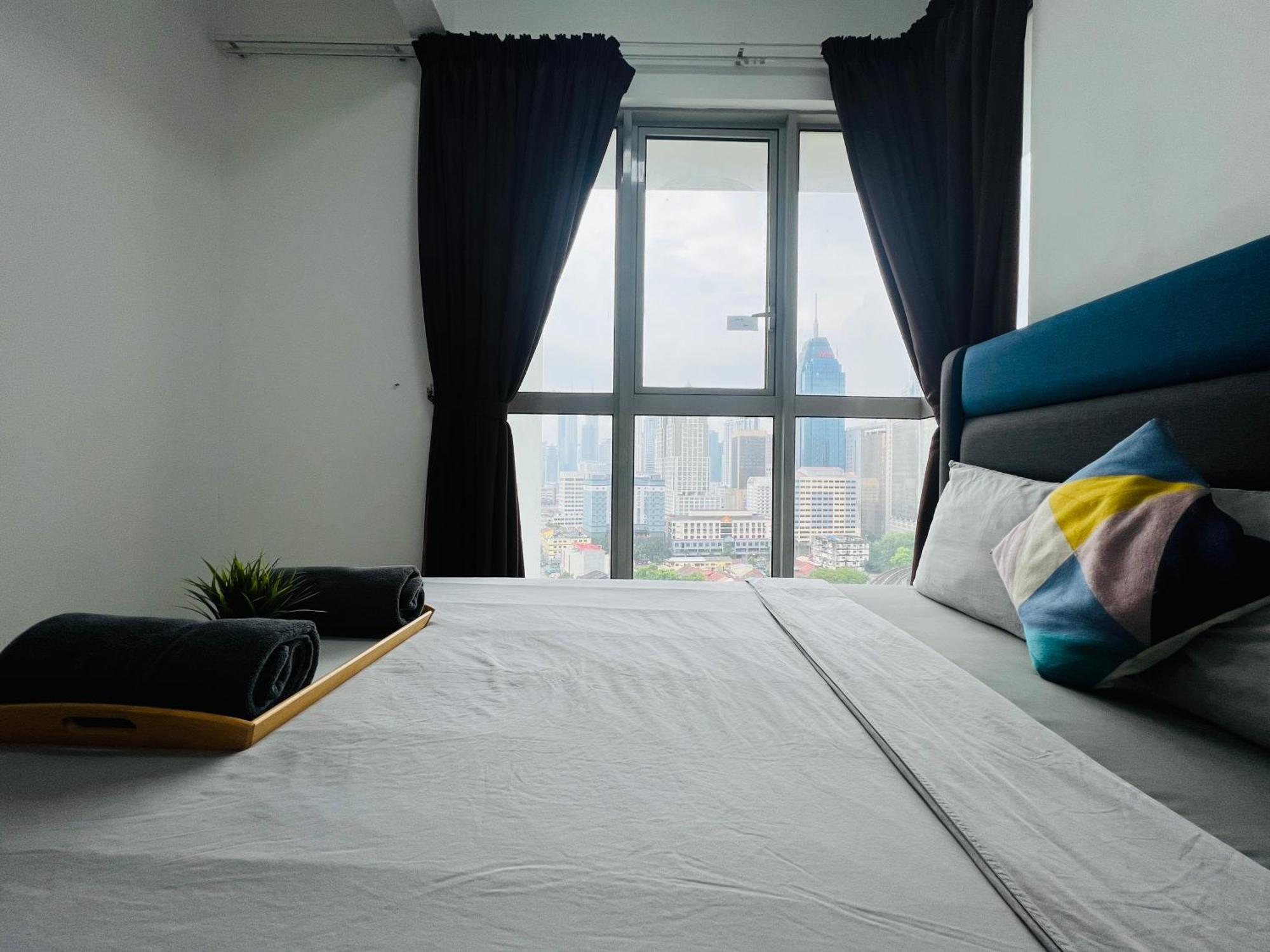 Regalia Residence And Suites By Awesomestay Kuala Lumpur Esterno foto