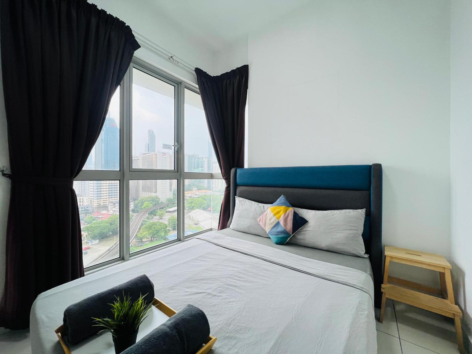 Regalia Residence And Suites By Awesomestay Kuala Lumpur Esterno foto