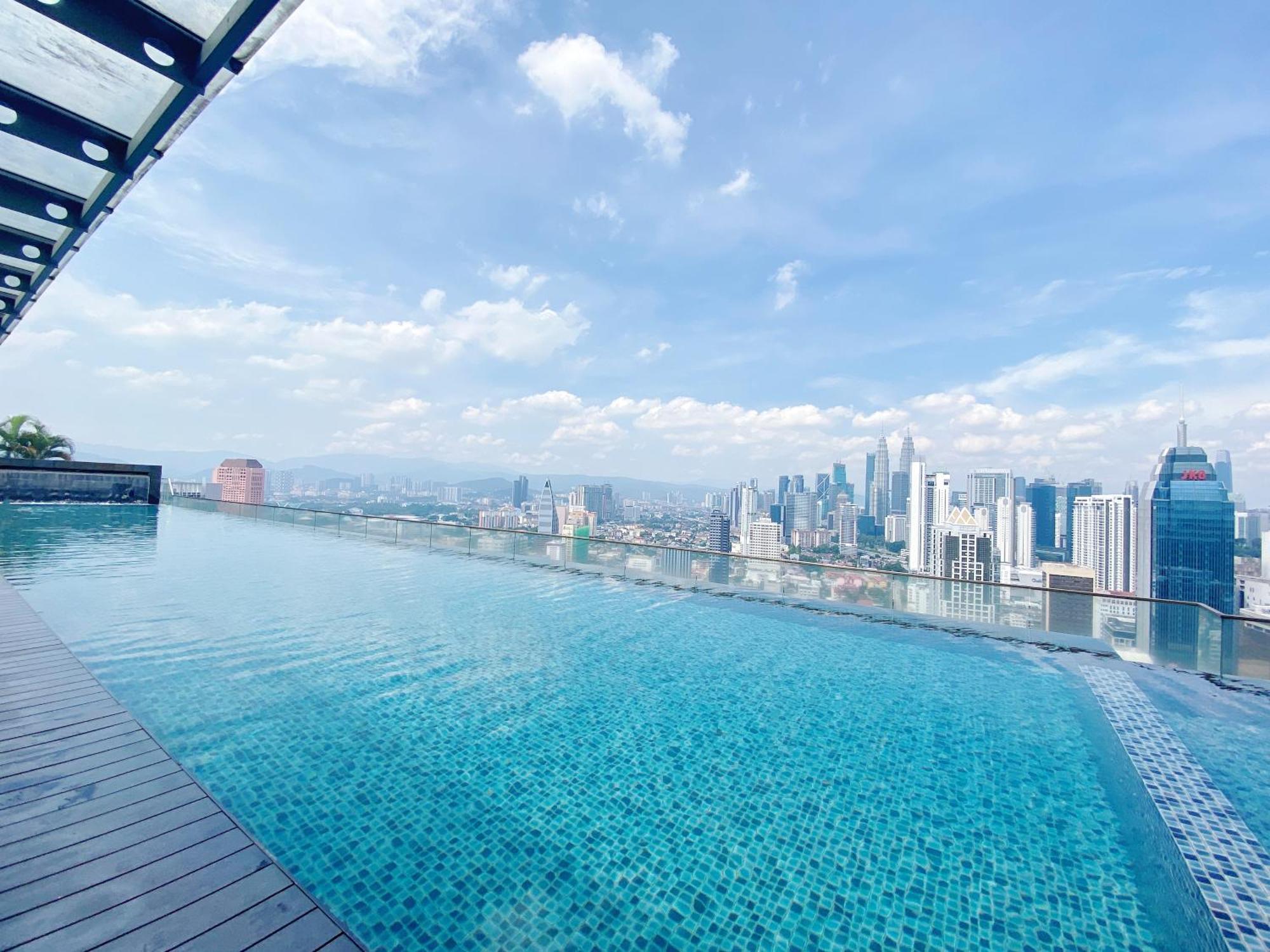 Regalia Residence And Suites By Awesomestay Kuala Lumpur Esterno foto